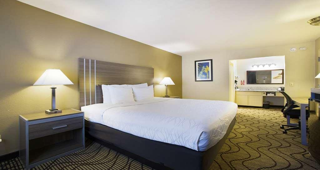 Surestay Plus Hotel By Best Western Sacramento North Room photo